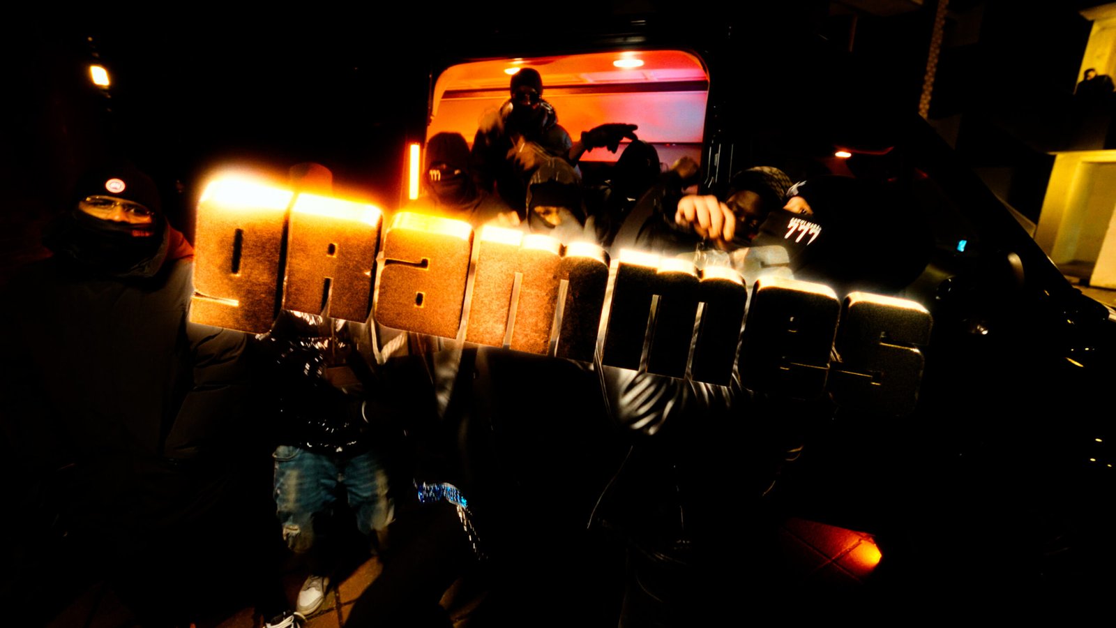 CLIP_V4.00_01_03_16.Still010